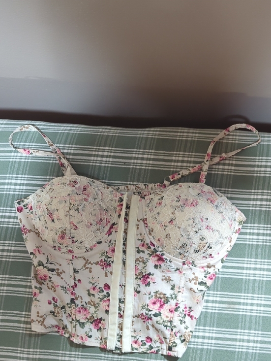 Papaya Tops - Floral Lace Bustier Corset Style Crop Top - Ivory with Pink Roses